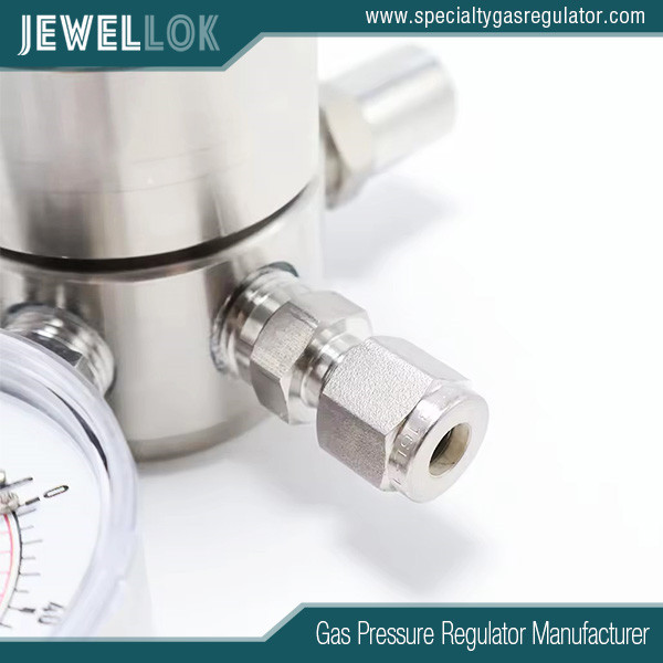 High purity specialty gas regulators manufacturers