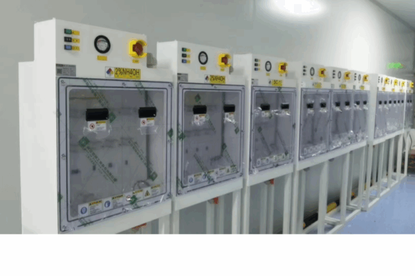 UHP Liquid Chemical Delivery Systems for Semiconductor Fabrication and Photovoltaic Manufacturing Processes