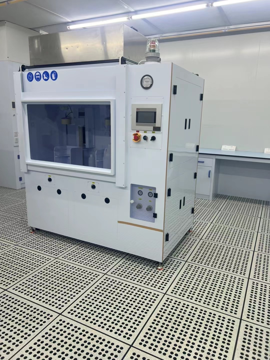 chemical delivery module (cdm) and chemical delivery system (cds)